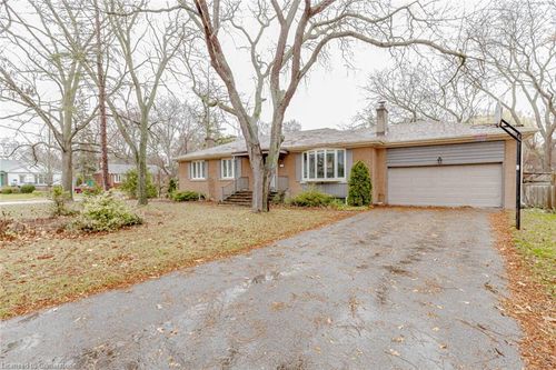 1259 Twin Oaks Dell, Mississauga, ON, L5H3J7 | Card Image