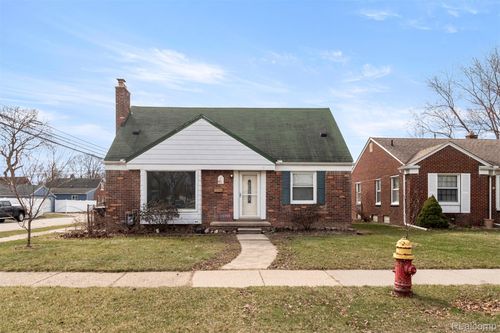 15705 Champaign Rd, Allen Park, MI, 48101-1729 | Card Image