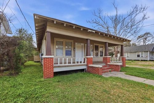 2390 Avenue C, Beaumont, TX, 77701-6927 | Card Image