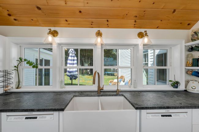 8 Hayward Rd, House other with 3 bedrooms, 3 bathrooms and null parking in Plainfield NH | Image 46