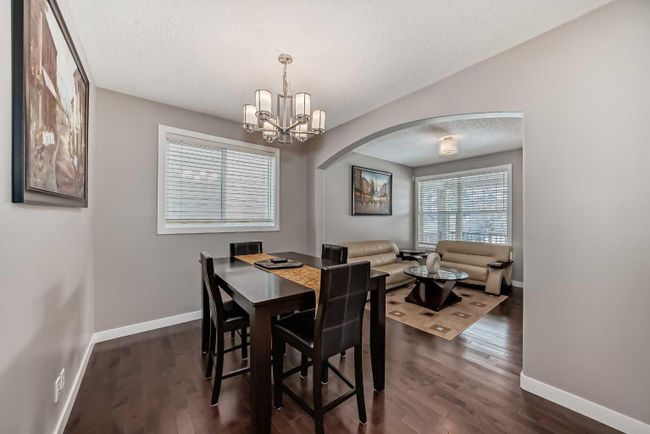18 Rockford Road Nw, Home with 4 bedrooms, 3 bathrooms and 4 parking in Calgary AB | Image 9