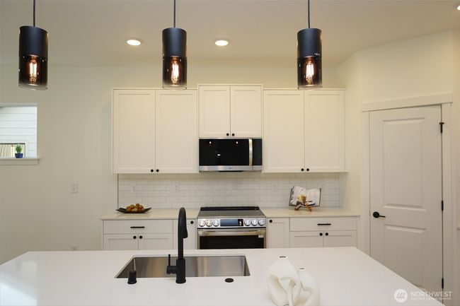 Kitchen | Image 14