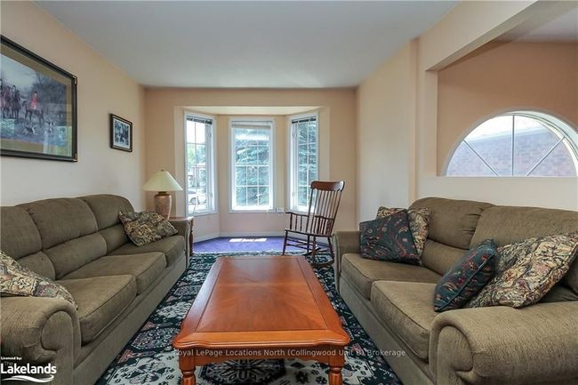 93 Silver Birch Ave, House other with 3 bedrooms, 1 bathrooms and 4 parking in Wasaga Beach ON | Image 10
