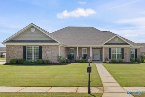 3709 Chartwell Ct Sw, Decatur, AL, 35603-3371 | Card Image