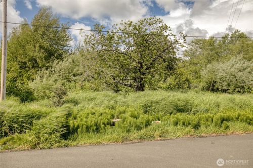 430 E Curtis, Aberdeen, WA, 98520 | Card Image