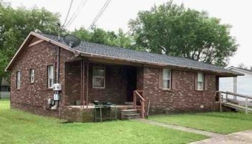 416 Lucky Debonair Dr, Hopkinsville, KY, 42240-5062 | Card Image
