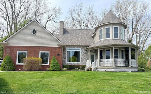 52762 S Weathervane Dr, New Baltimore, MI, 48047 | Card Image
