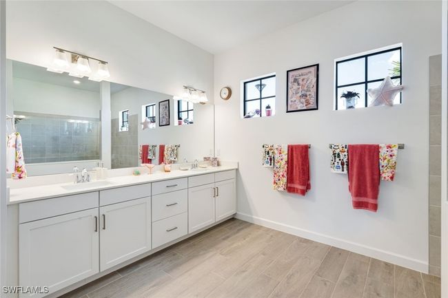 11030 Pebble Springs Run, House other with 3 bedrooms, 3 bathrooms and null parking in Fort Myers FL | Image 22