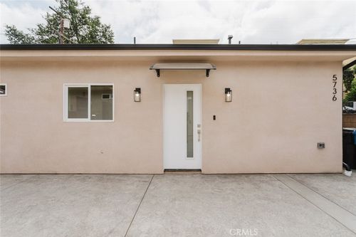 5736 Beck Ave, North Hollywood, CA, 91601-1604 | Card Image
