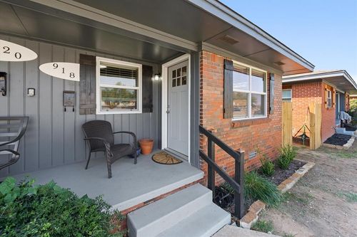 920 E Wayne St, Edmond, OK, 73034-5135 | Card Image