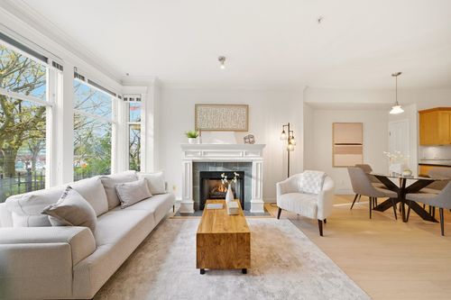 2608 Yukon St, Vancouver, BC, V5Y3P8 | Card Image