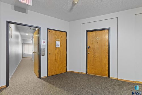 apt-206-4601 S Oxbow Ave, Sioux Falls, SD, 57106-4132 | Card Image