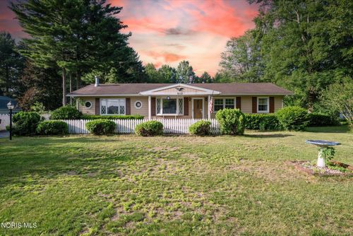 8117 Angola Road, Holland, OH, 43528 | Card Image