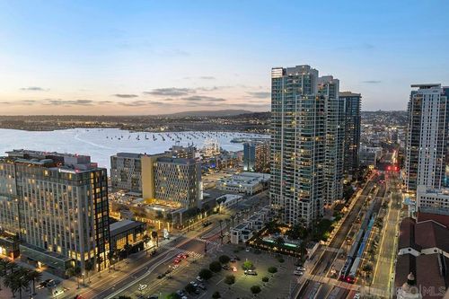 2903-700 W E Street, San Diego, CA, 92101 | Card Image