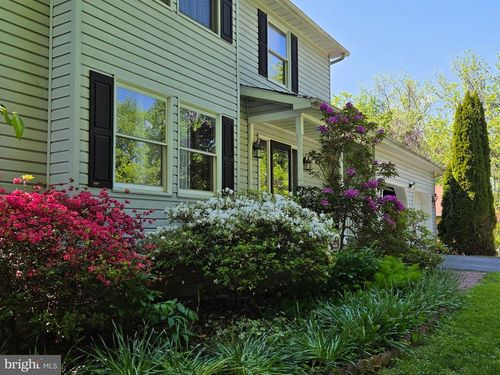 212 New Ave, REISTERSTOWN, MD, 21136-1322 | Card Image