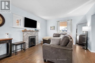 76 Connaught Ave, House other with 3 bedrooms, 2 bathrooms and 4 parking in London ON | Image 3