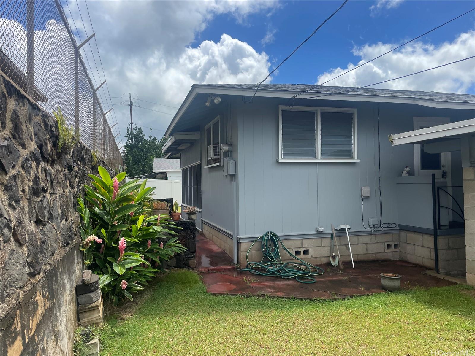 Kilohi St, Honolulu, HI 96819