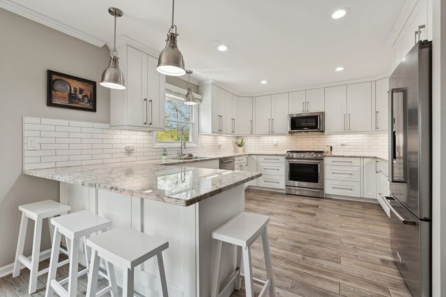 5832 Lenox Rd, House other with 5 bedrooms, 3 bathrooms and 2 parking in Lisle IL | Image 15