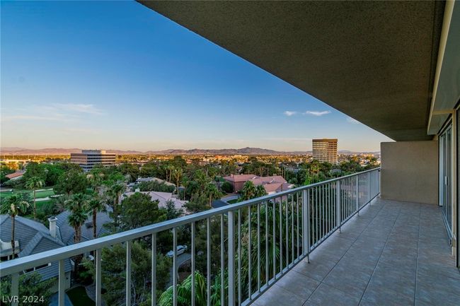 3111 Bel Air Dr, Unit#8F, Las Vegas, NV 89109 | Image 52