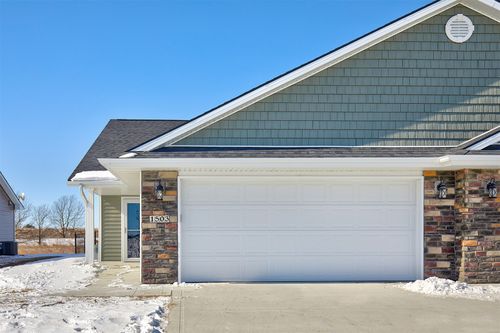 1503 Fair View Drive, Dallas Center, IA, 50063 | Card Image