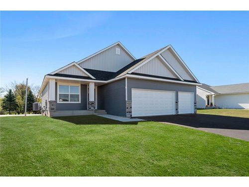 2101 Pleasant Dr, PRESCOTT, WI, 54021-7483 | Card Image