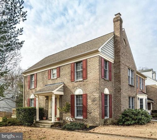 1 Winshire Ct, OWINGS MILLS, MD, 21117-5571 | Card Image