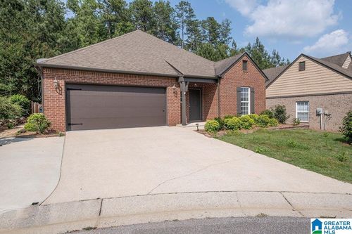 216 Chesser Way, Chelsea, AL, 35043-8322 | Card Image