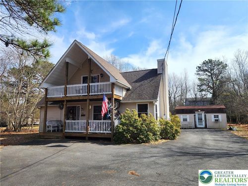 11 Bishop Cir, Albrightsville, PA, 18210-4006 | Card Image