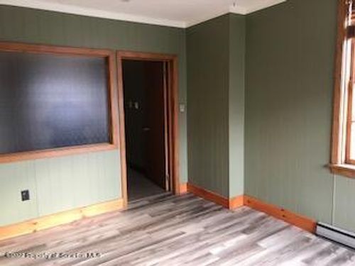 2 W Tioga St, Tunkhannock, PA, 18657-1423 | Card Image