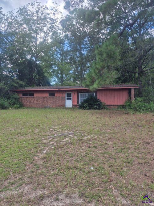 211 Circle Dr, Statesboro, GA, 30461-6950 | Card Image