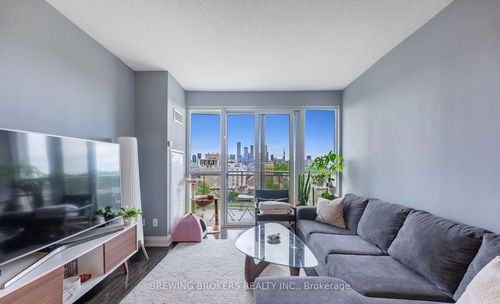 704-1430 Yonge St, Toronto, ON, M4T1Y6 | Card Image