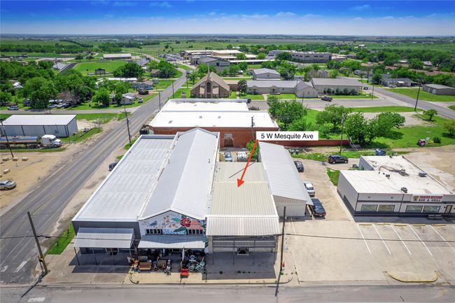 5 W Mesquite Ave, House other with 2 bedrooms, 2 bathrooms and null parking in Rogers TX | Image 35