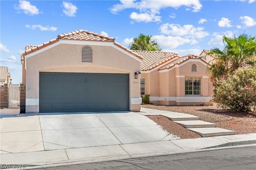 4705 Imperial Beach Ave, North Las Vegas, NV, 89032-2864 | Card Image