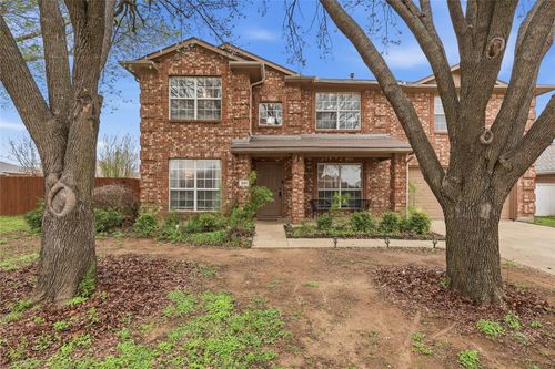 201 Jacob Dr, Glenn Heights, TX, 75154-3867 | Card Image