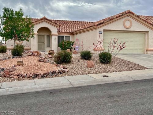 2720 Hope Forest Dr, Las Vegas, NV, 89134-7322 | Card Image