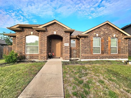 1813 Overlook Dr, Lancaster, TX, 75146-4901 | Card Image