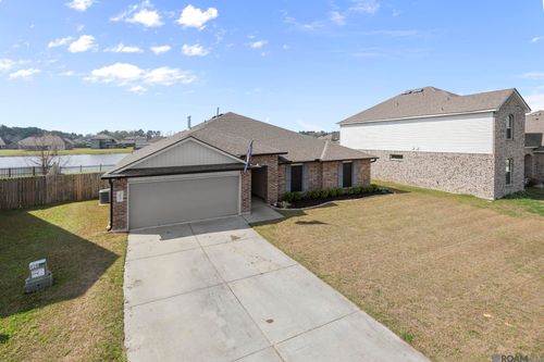 36996 Prestonview Ln, Denham Springs, LA, 70706-1266 | Card Image