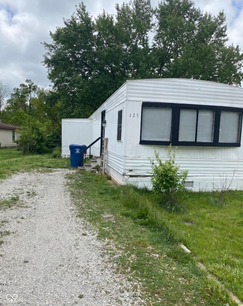 125 Rosewood Drive, Cicero, IN, 46034 | Card Image