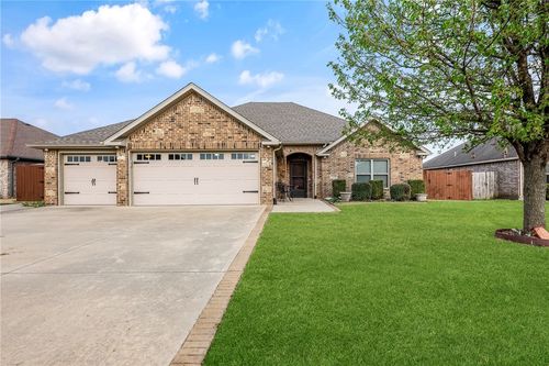 1110 Chattie Dr, Centerton, AR, 72719-7303 | Card Image