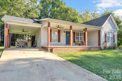 3889 Colt Ct, Lenoir, NC, 28645-9339 | Card Image