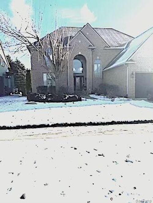 50600 Koss Dr, Macomb, MI, 48044-6321 | Card Image