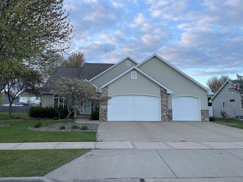 4226 E Appleseed Drive, APPLETON, WI, 54913 | Card Image