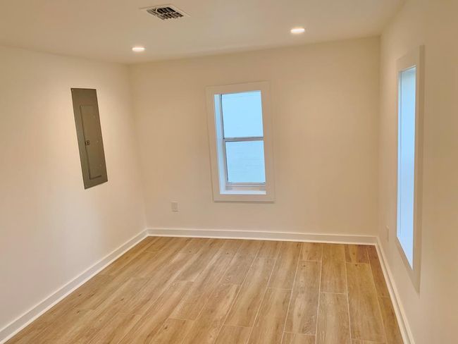 302 Nw 9th St, House other with 2 bedrooms, 1 bathrooms and 4 parking in Carrabelle FL | Image 21