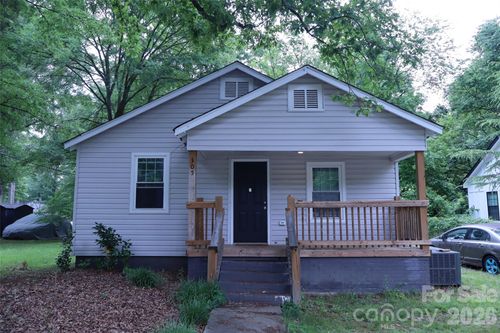 305 E Division Ave, Salisbury, NC, 28144-7739 | Card Image