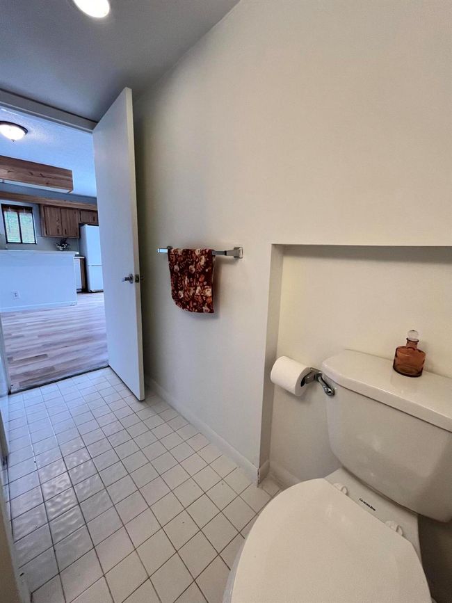 4204 Waterview Cir, Condo with 2 bedrooms, 3 bathrooms and null parking in Palm Springs FL | Image 21