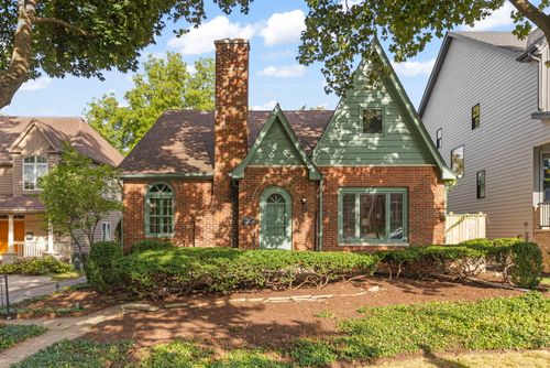 444 S Sleight St, Naperville, IL, 60540-5441 | Card Image