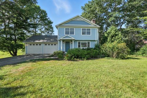 124 Pomeroy Ln, Amherst, MA, 01002-2907 | Card Image