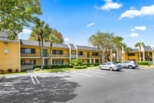 507 Meadows Cir, Boynton Beach, FL, 33436-8934 | Card Image