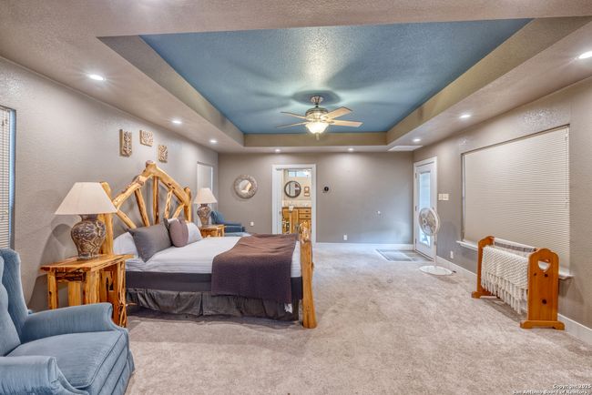 270 Robinson Rd, House other with 4 bedrooms, 3 bathrooms and null parking in Concan TX | Image 33