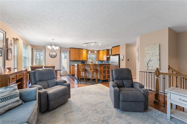 649 Wendemere Dr, House other with 4 bedrooms, 2 bathrooms and null parking in Hubbard OH | Image 4